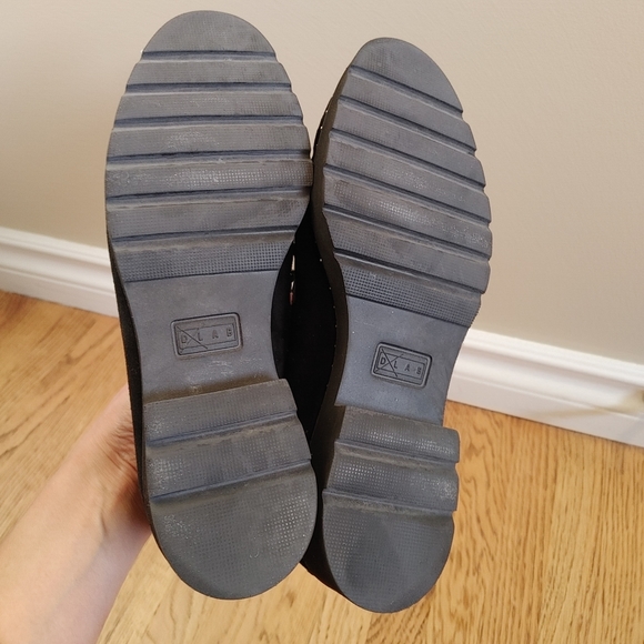 Di Chenzo Italian Leather Loafers - Picture 2 of 4